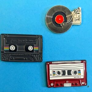 Retro Music Pin Set